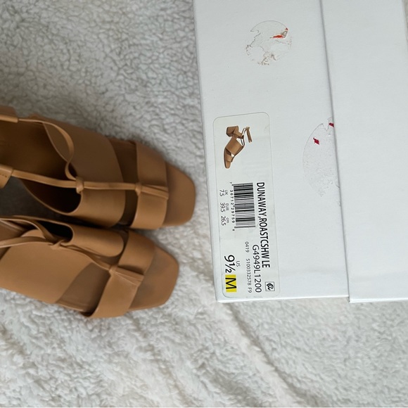 Tie leather Sandals - Vince Women's Dunaway - Leather and very comfortable - Picture 7 of 9